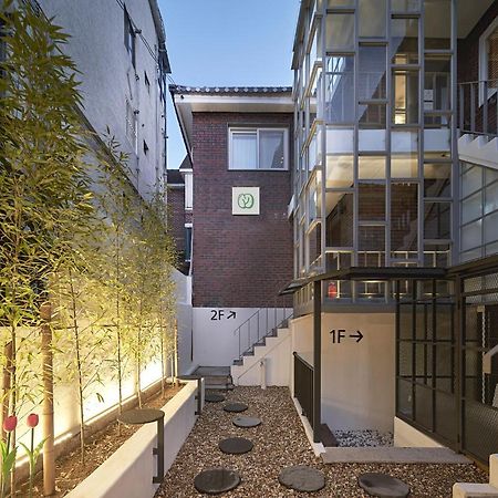 Hotel Monday Cracker Hongdae Seoul Exterior foto